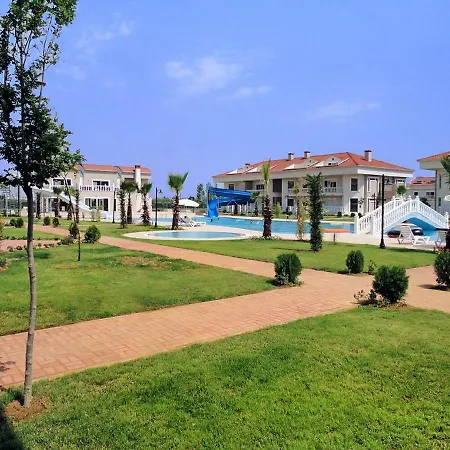 Golf Village *